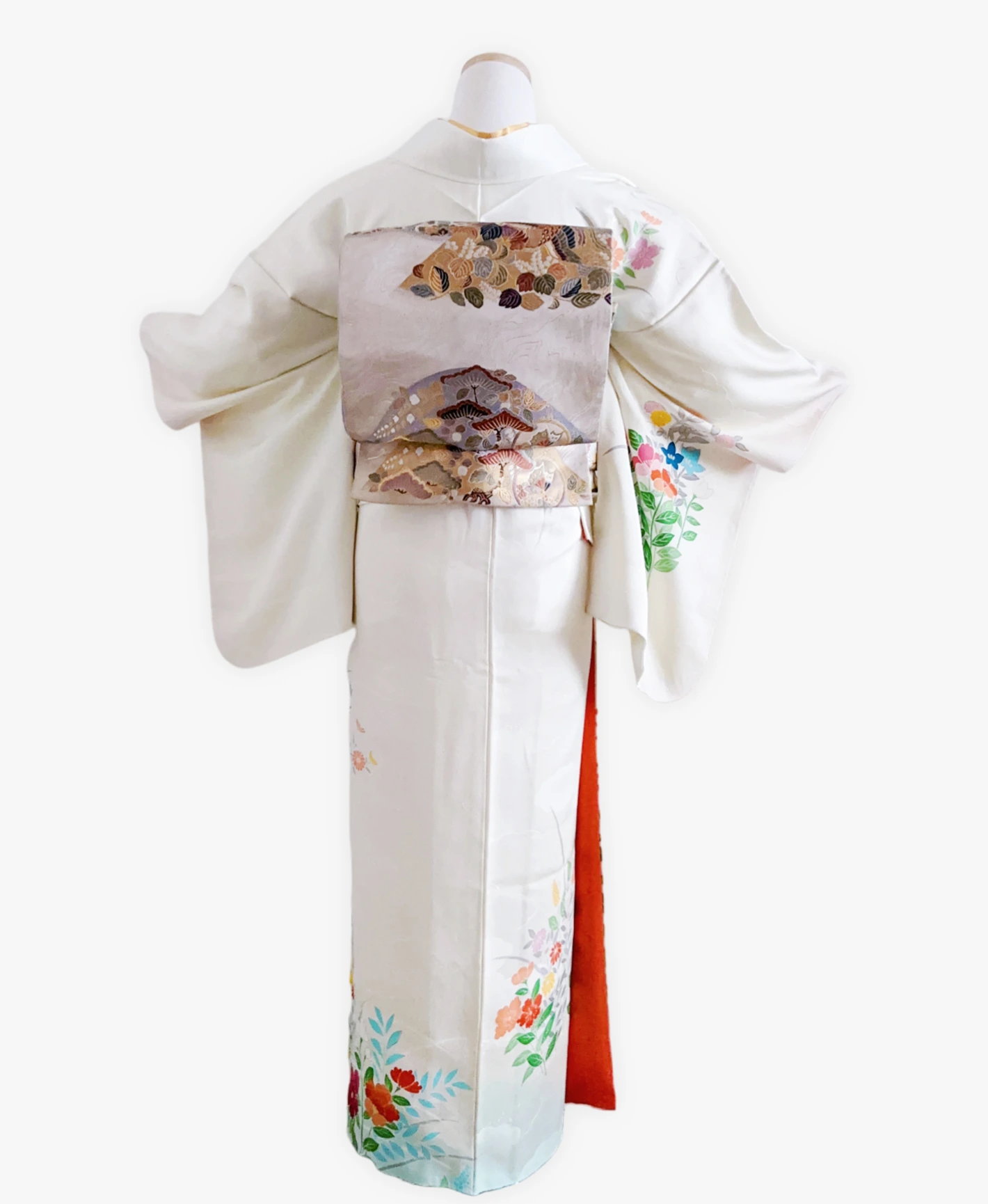 胡粉色 白系 暈し染め 手描き 友禅 四季 吉祥花 訪問着レンタル - 画像 2