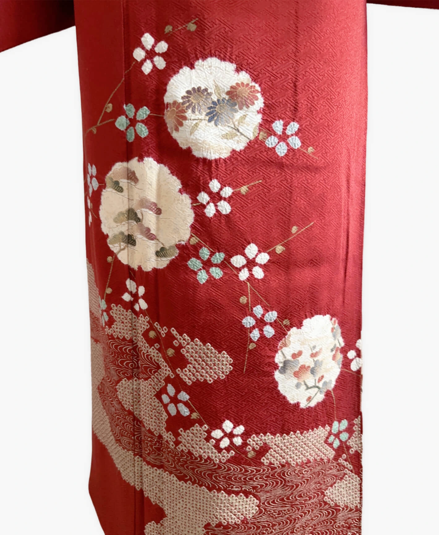 茜色 赤系 駒刺繍 金彩 絞り 雪輪取り 訪問着レンタル - 画像 5
