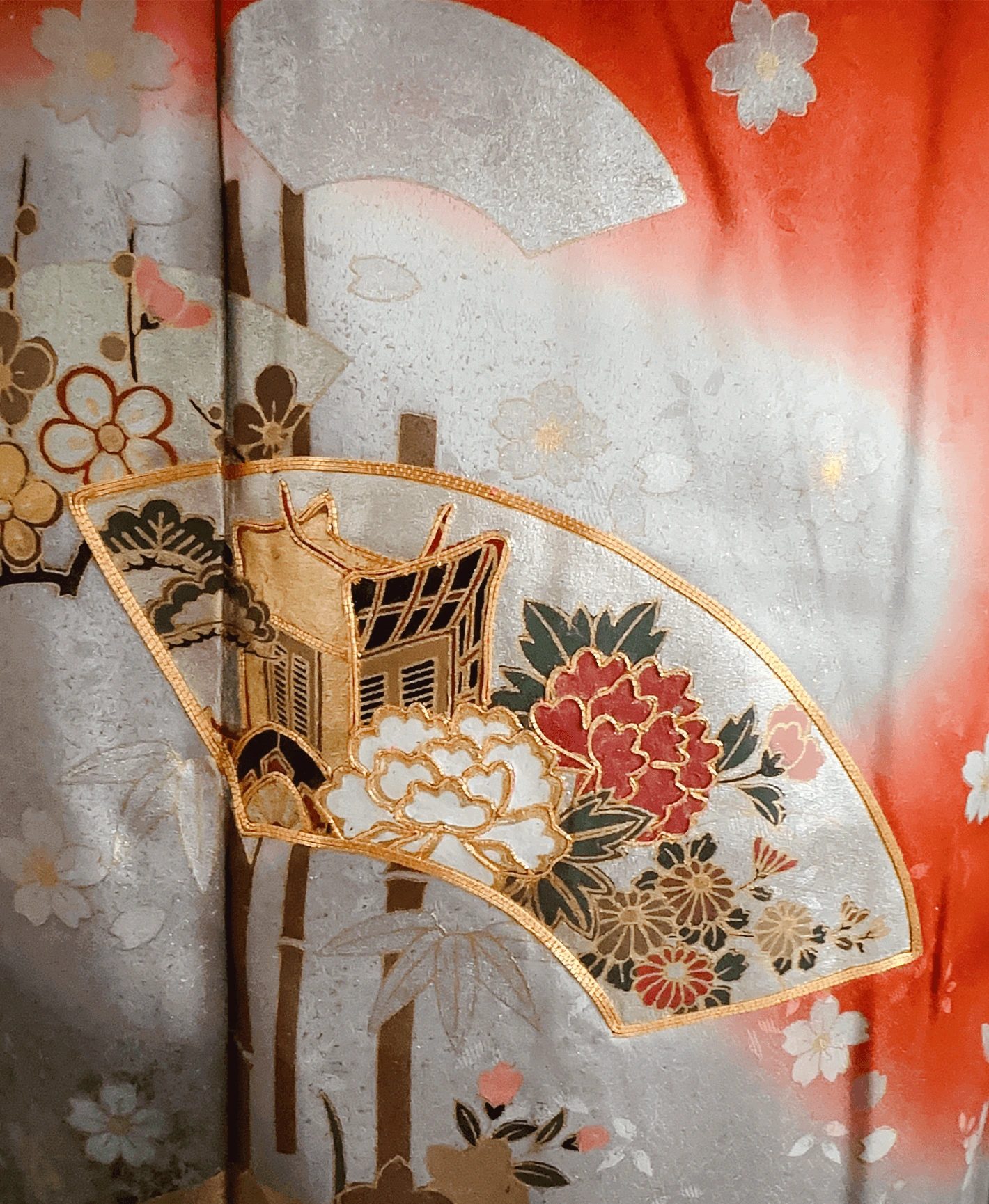 赤橙 橙系 暈し染め 駒刺繍 金彩 牡丹 竹 御所車 訪問着レンタル - 画像 6