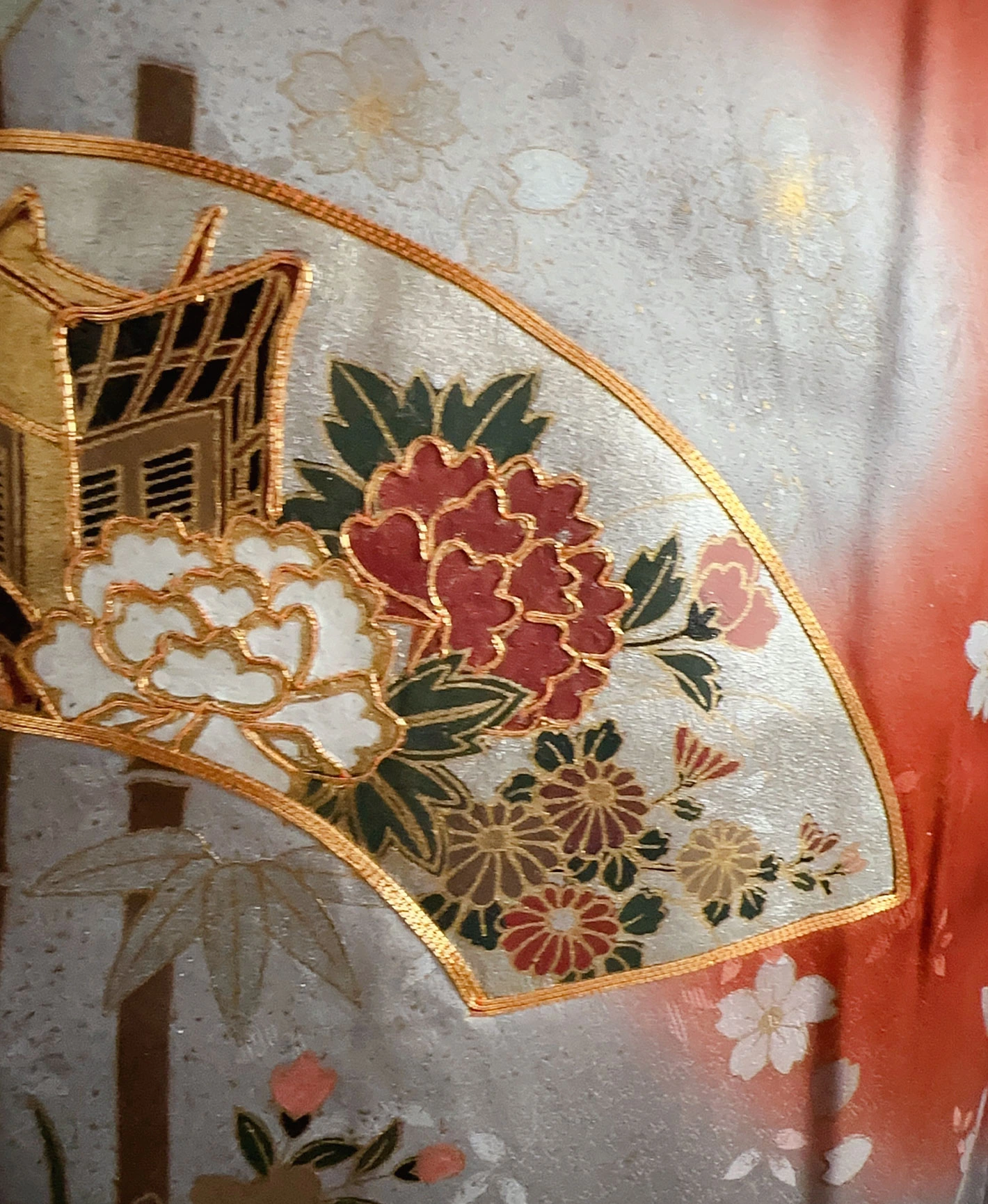 赤橙 橙系 暈し染め 駒刺繍 金彩 牡丹 竹 御所車 訪問着レンタル - 画像 8