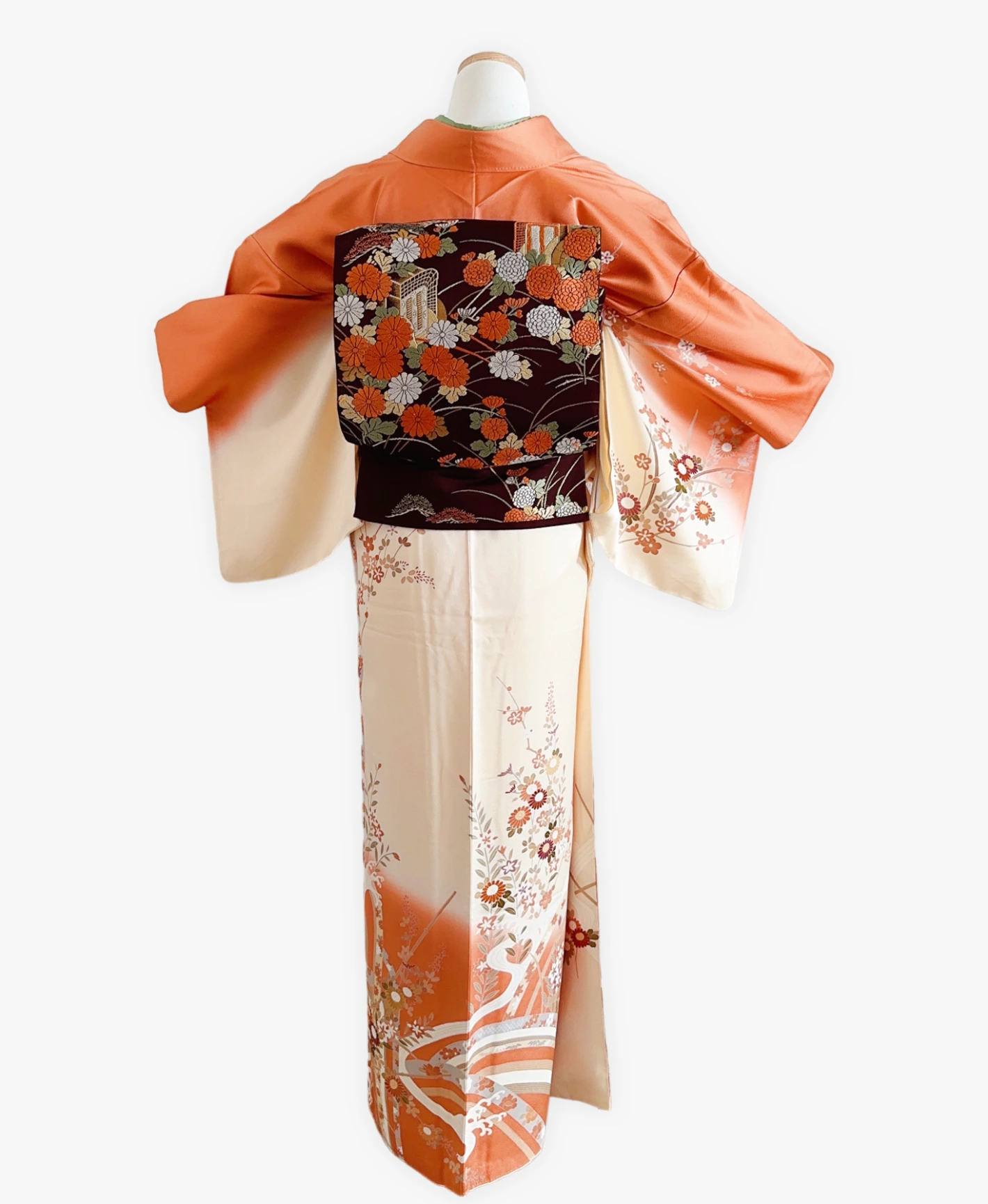薄卵色 黄系 暈し染め 菊 花草 春秋 熨斗 訪問着レンタル - 画像 2