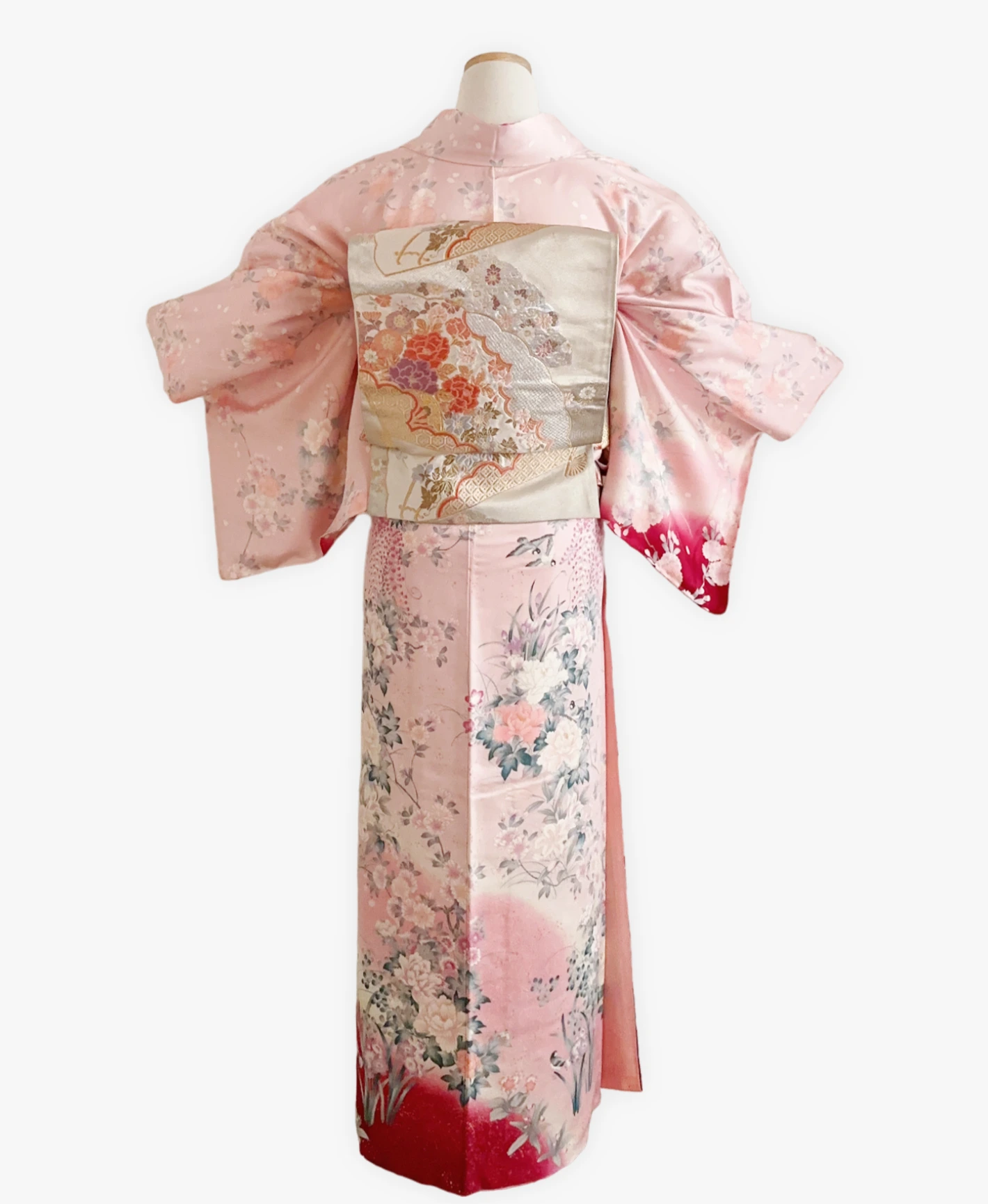 虹色 ピンク系 暈し染め 金彩 手描き 花鳥 訪問着レンタル - 画像 2