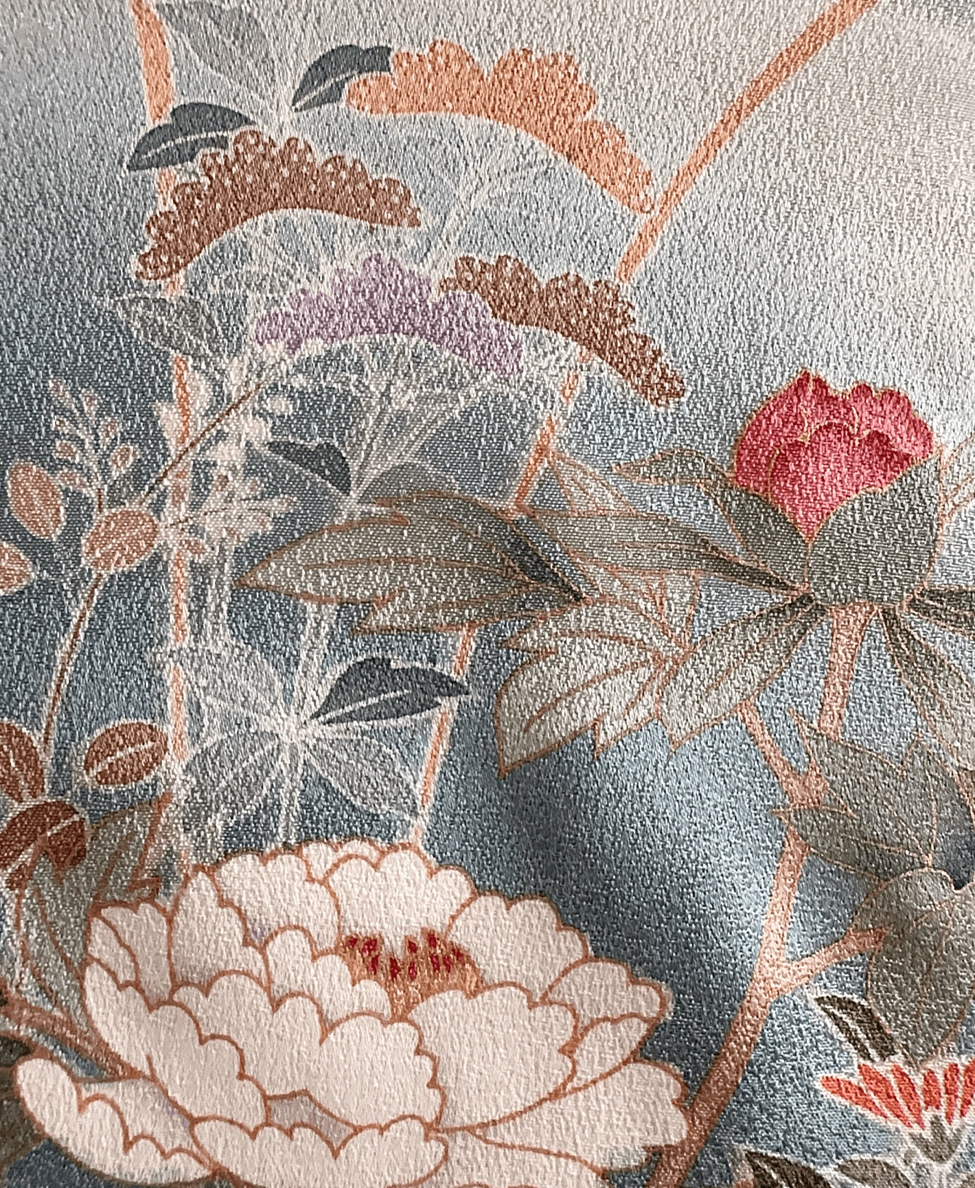 新橋色 青系 暈し染. 金彩 枝花文 作家物 訪問着レンタル - 画像 6