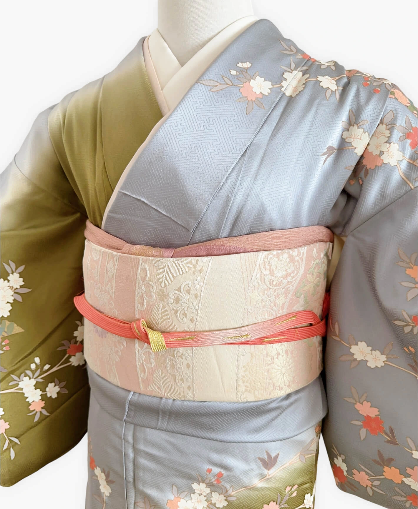 草色 緑系 暈し染め 金彩 雪芝花文 訪問着レンタル - 画像 3