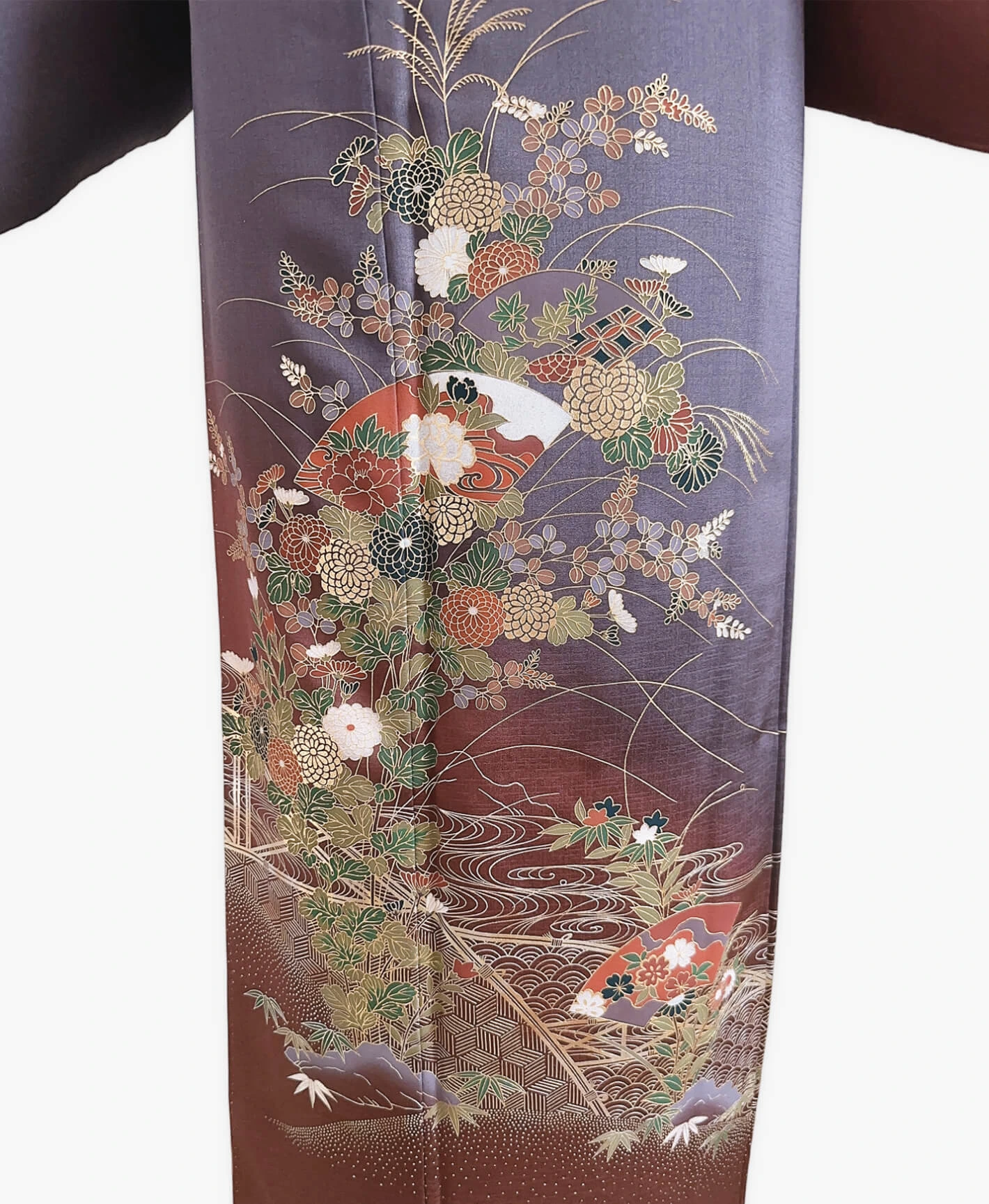 濃鼠 紫系 暈し染め 駒刺繍 金彩 扇面 花草 青海波 流水 訪問着レンタル - 画像 5