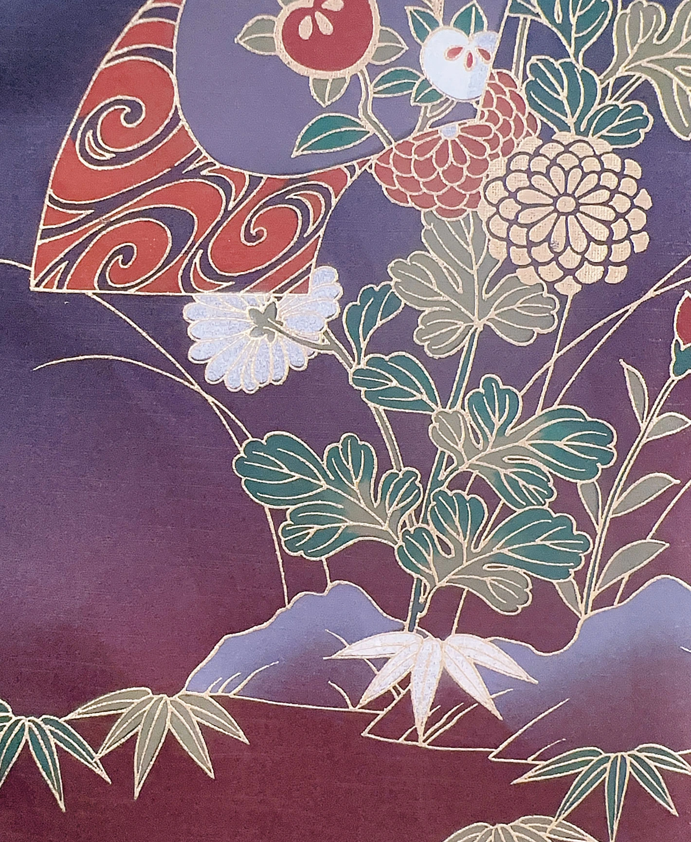 濃鼠 紫系 暈し染め 駒刺繍 金彩 扇面 花草 青海波 流水 訪問着レンタル - 画像 10