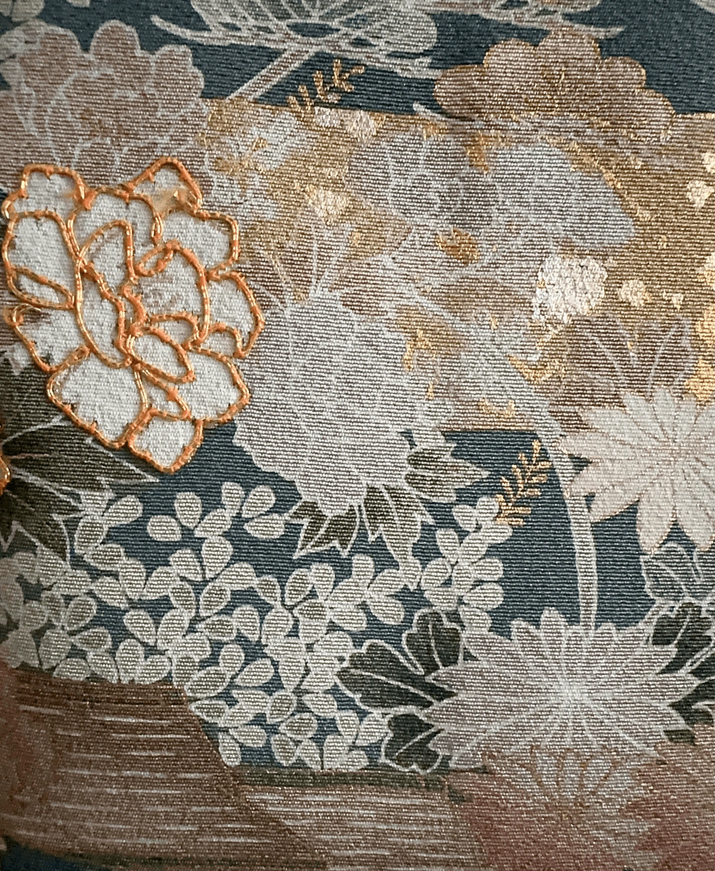 藍色 青系 駒刺繍 金彩 牡丹 松 風景 訪問着レンタル - 画像 6