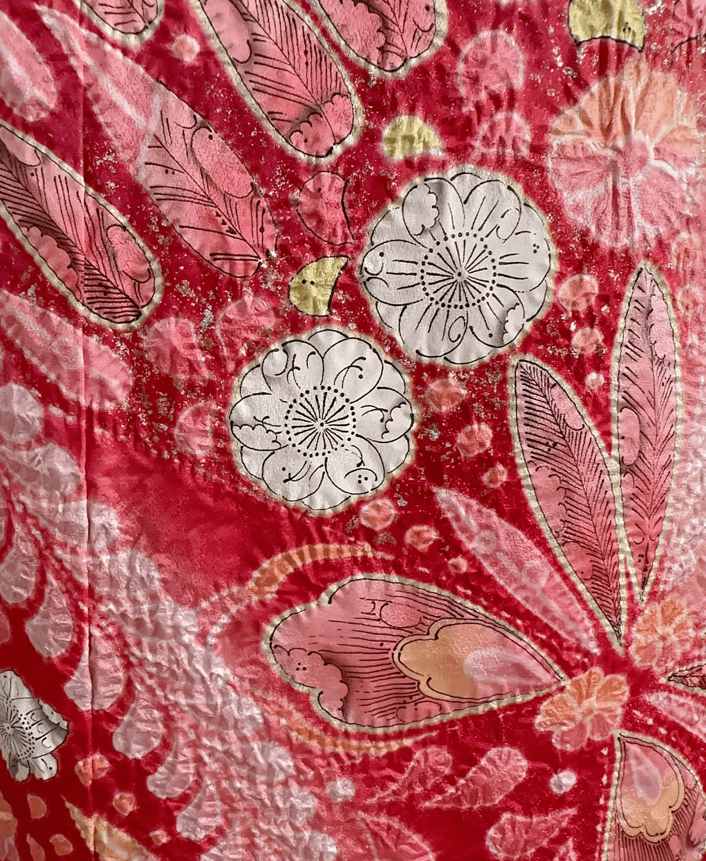 紅緋 赤系 暈し染め 手描き 絞り 辻が花振袖 - 画像 6