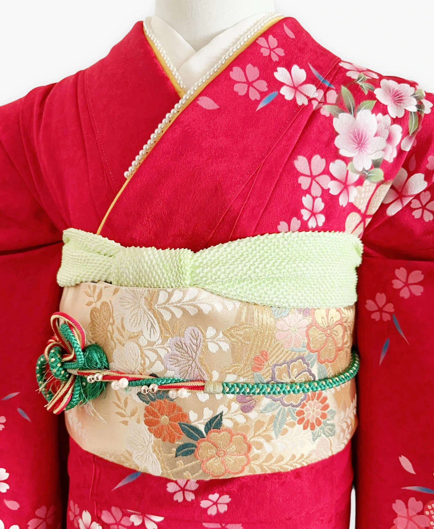 紅 赤系 暈し染め 手描き 桜吹雪 振袖レンタル - 画像 3