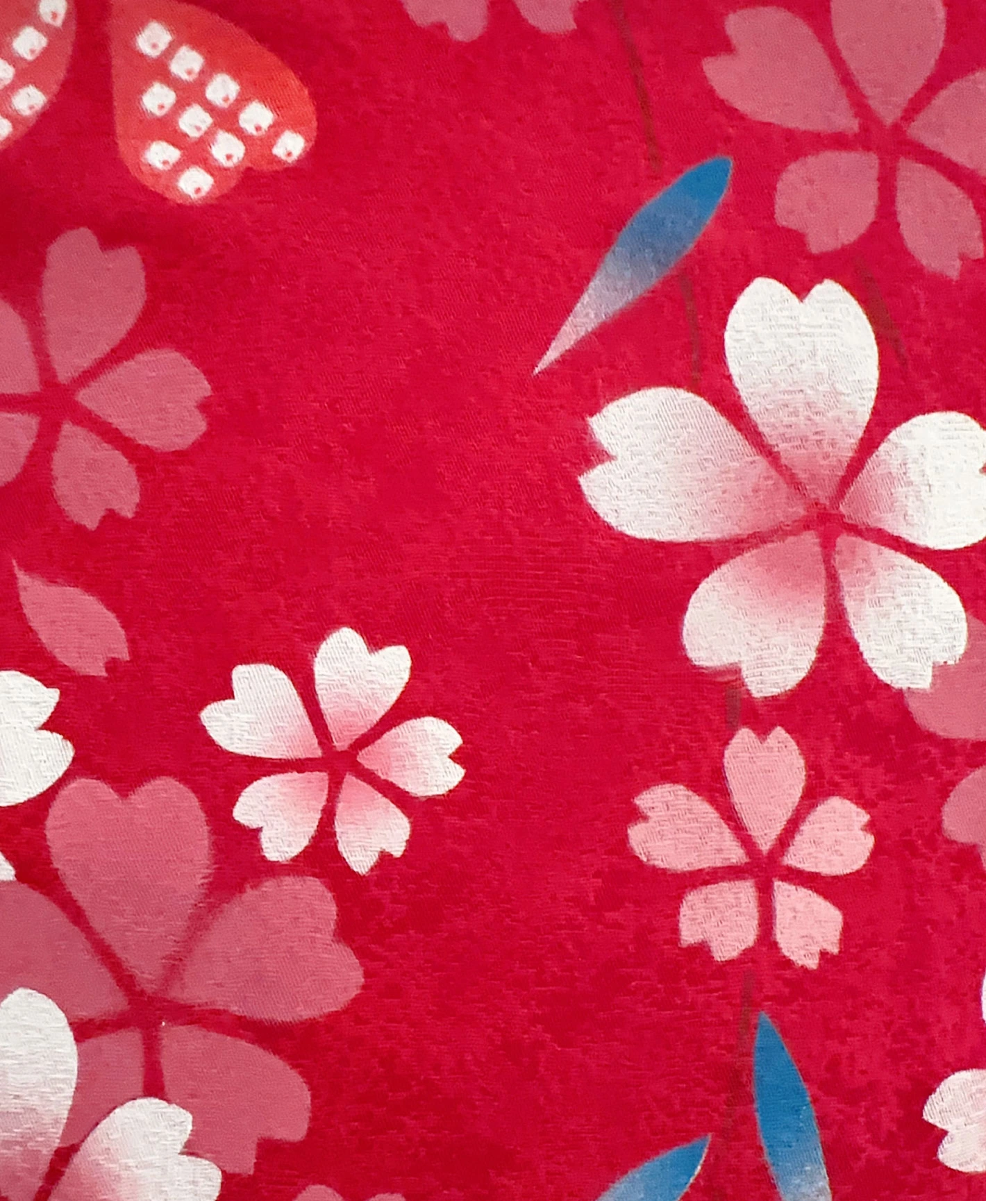 紅 赤系 暈し染め 手描き 桜吹雪 振袖レンタル - 画像 8