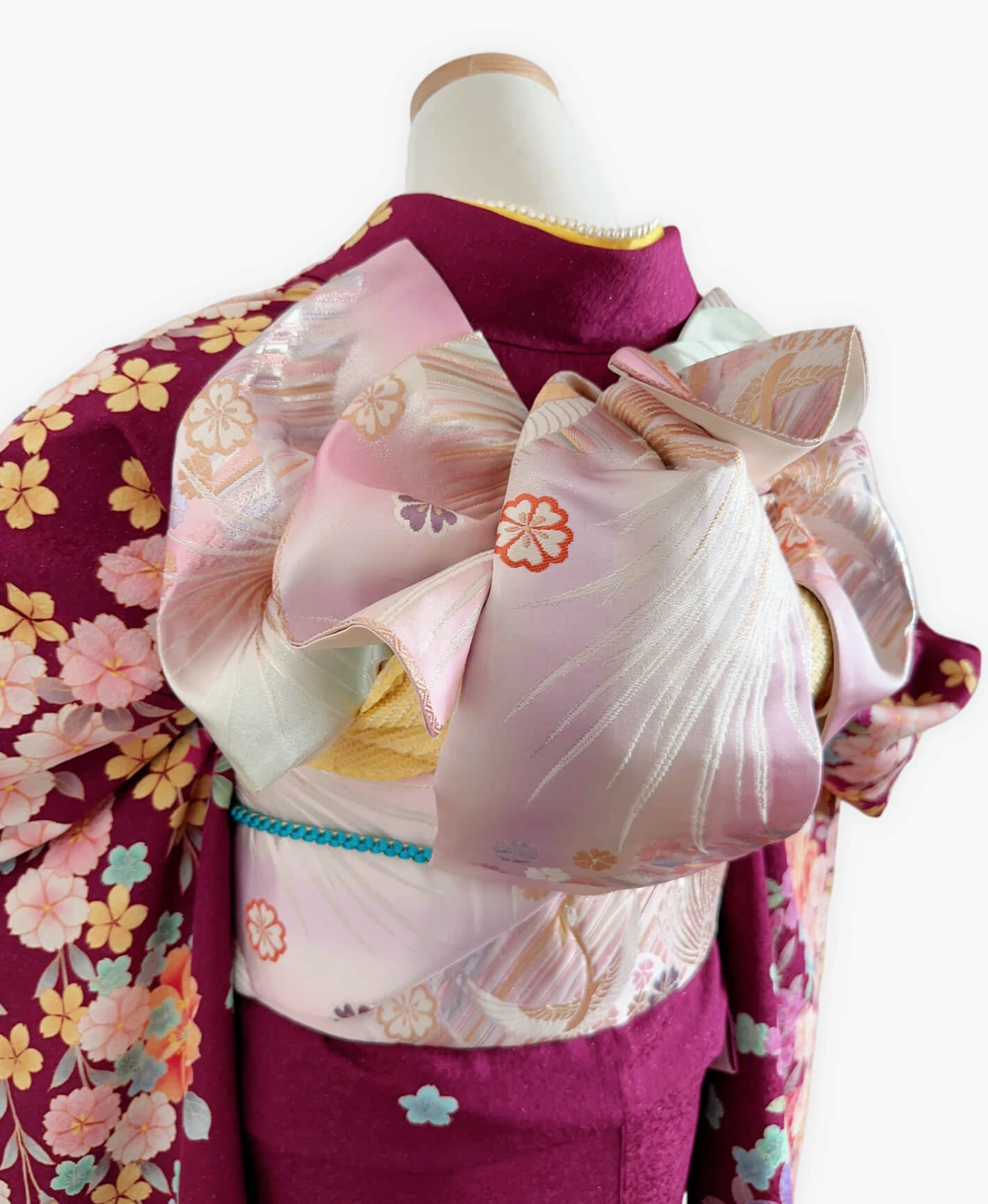 中紅 赤紫系 暈し染め 牡丹 桜 百花繚亂 振袖レンタル - 画像 4