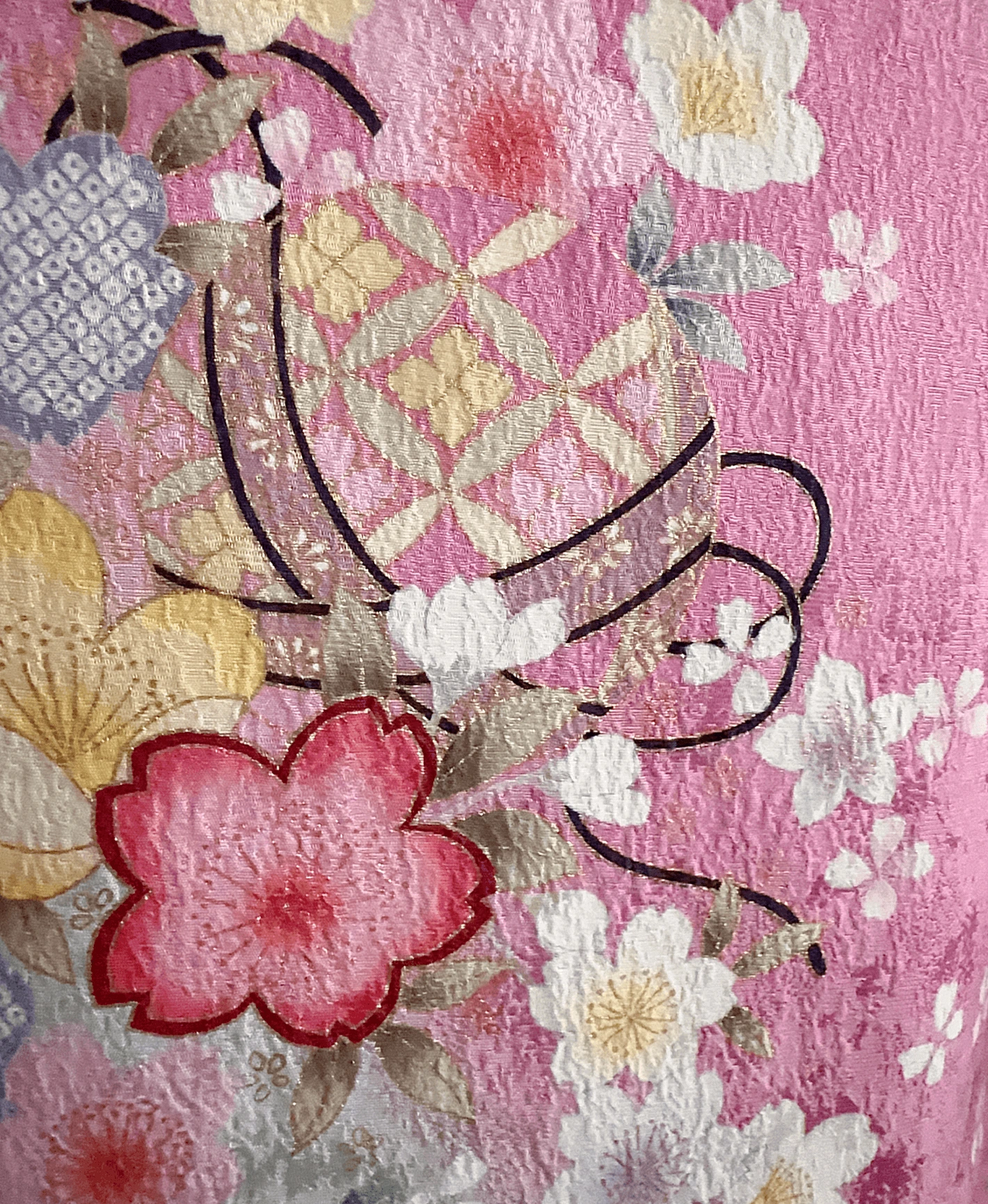 桃花色 ピンク系 暈し染め 手描き 桜吹雪 手鞠 振袖レンタル - 画像 6