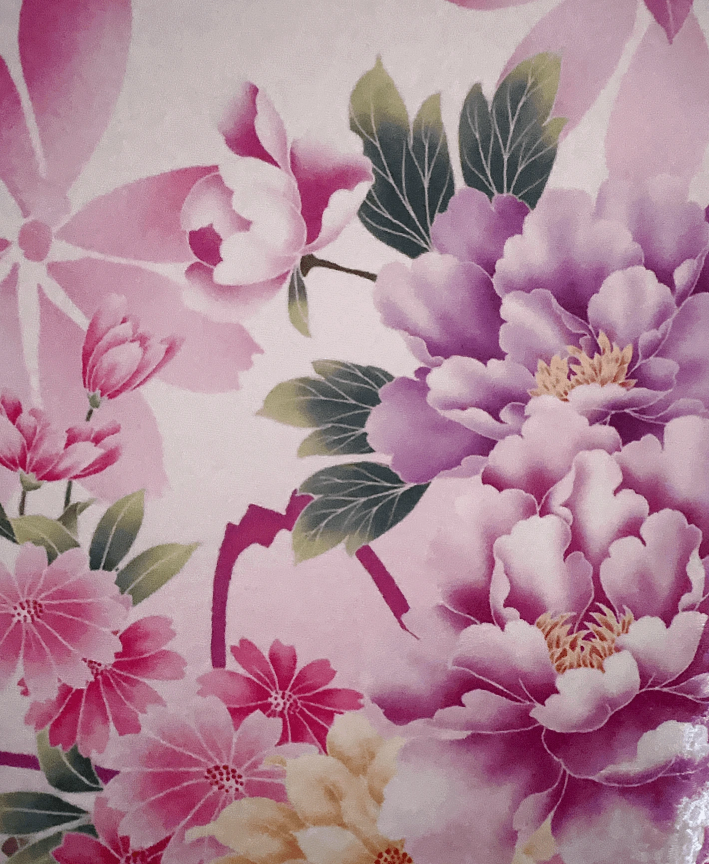 菖蒲色 ピンク系 暈し染め 手描き 百花繚亂 振袖レンタル - 画像 6