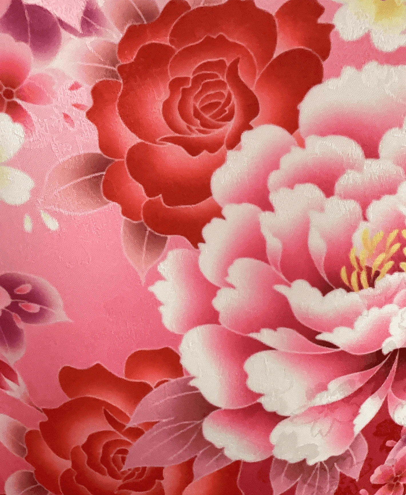 白 白系 暈し染め 金彩 牡丹 蝶 百花繚亂 振袖レンタル - 画像 6