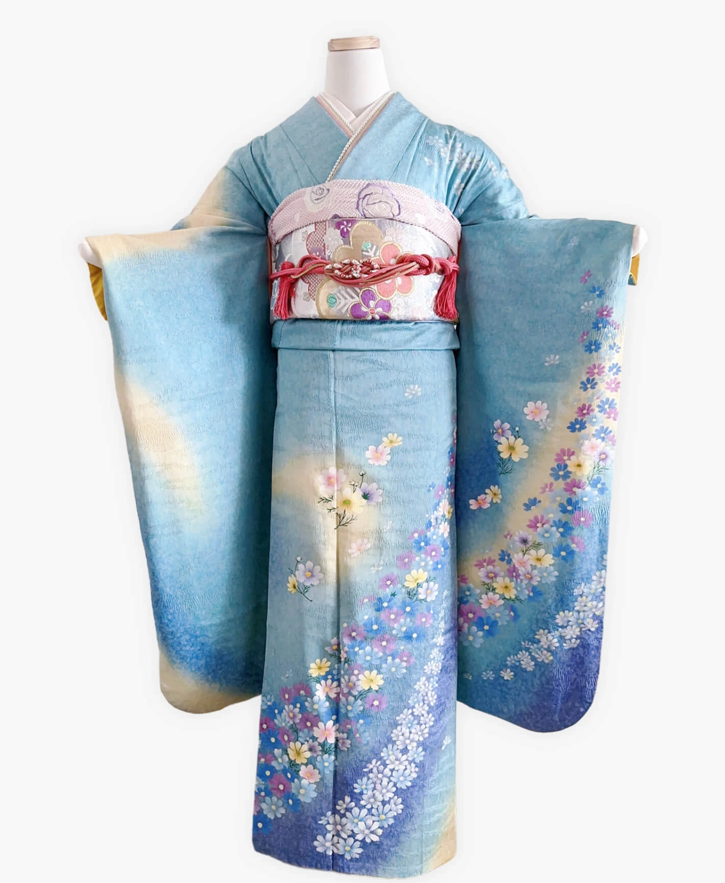 空色 青系 暈し染め 銀通し 手描き 花吹雪 振袖レンタル - 画像 1