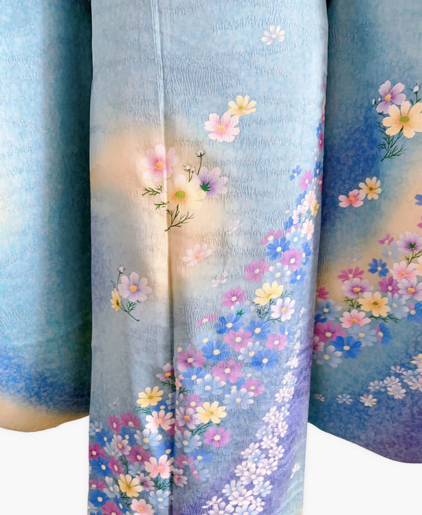 空色 青系 暈し染め 銀通し 手描き 花吹雪 振袖レンタル - 画像 5