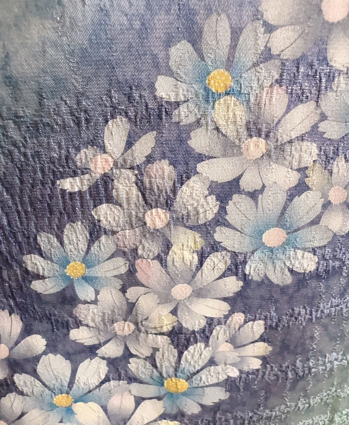空色 青系 暈し染め 銀通し 手描き 花吹雪 振袖レンタル - 画像 7