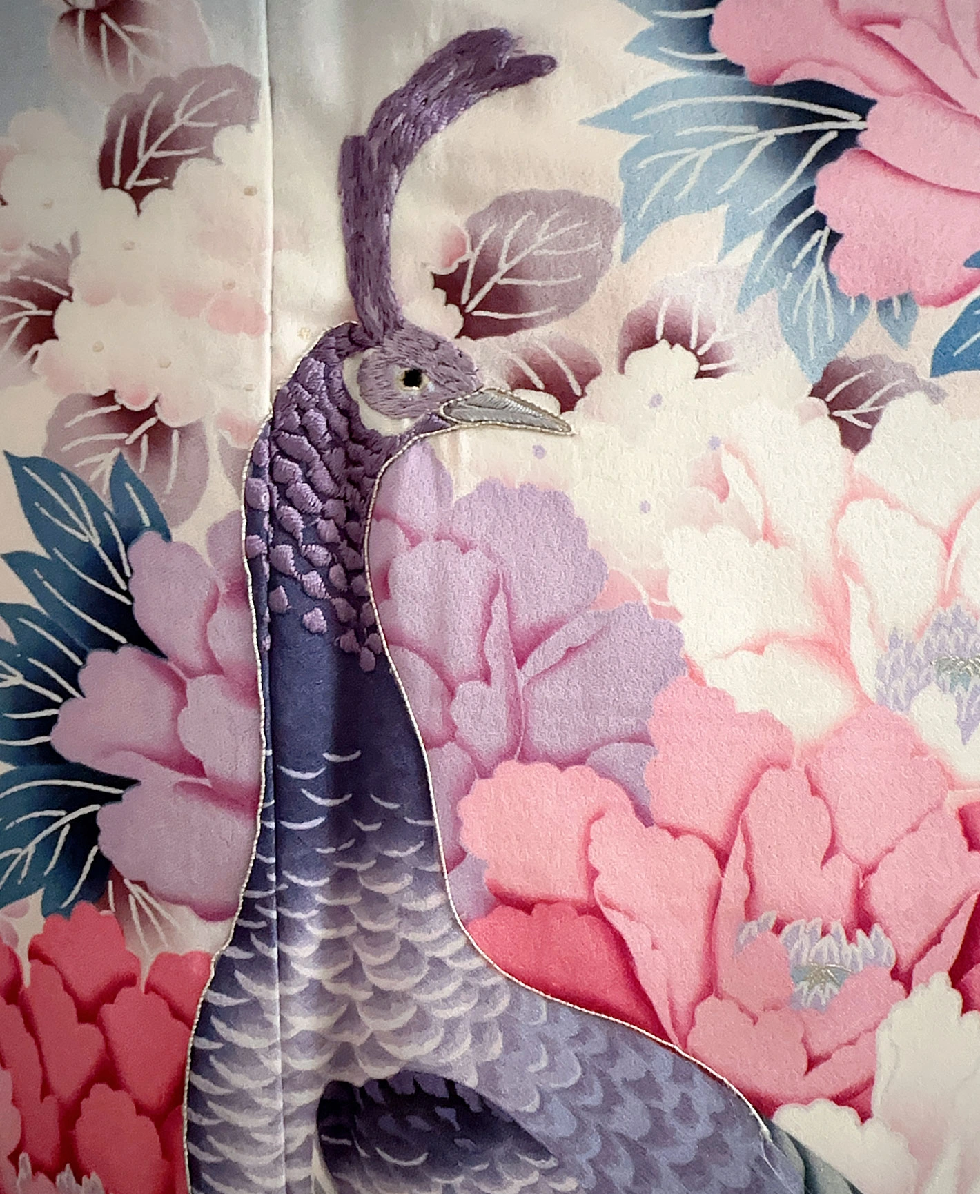 勿忘草色 青系 暈し染め 手描き 牡丹 花草 孔雀 振袖レンタル - 画像 7