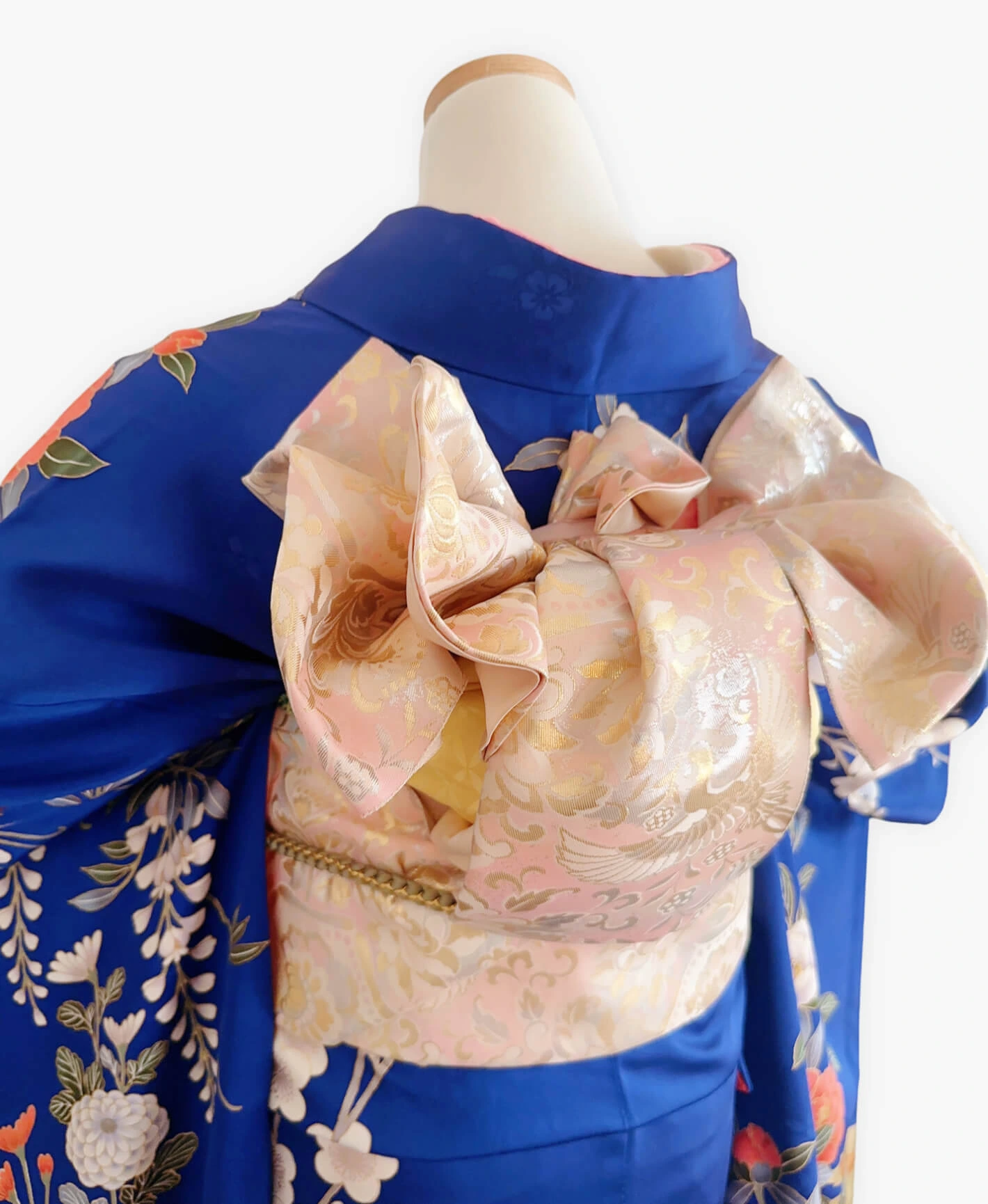 瑠璃色 青系 暈し染め 金彩 牡丹 藤 花草 振袖レンタル - 画像 4