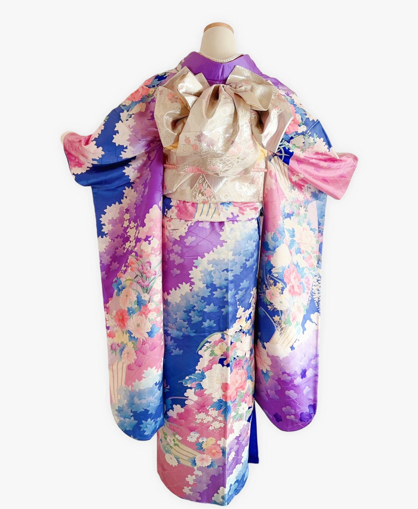 若紫 紫系 暈し染め 金彩 百花風景 振袖レンタル - 画像 2