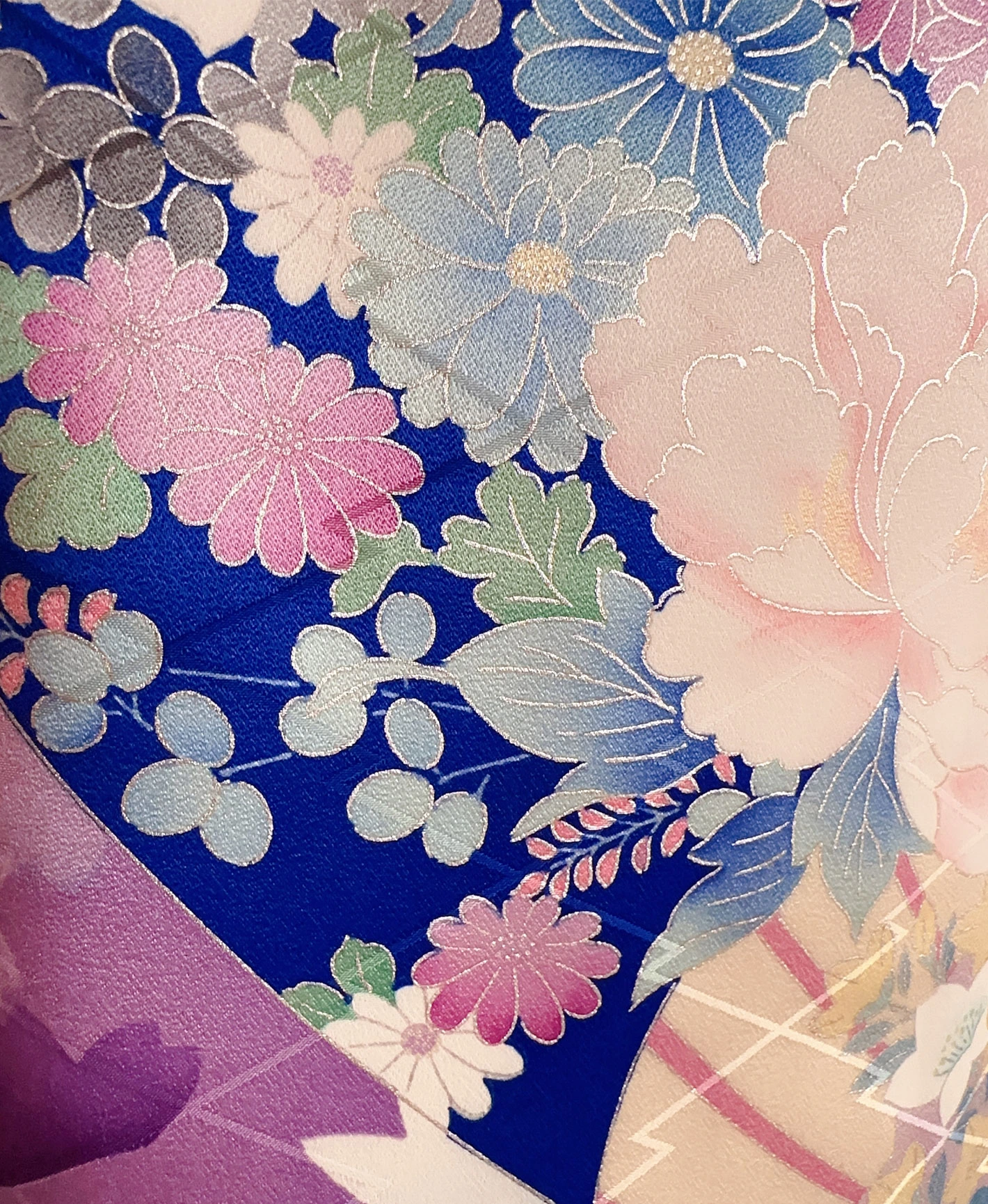 若紫 紫系 暈し染め 金彩 百花風景 振袖レンタル - 画像 8