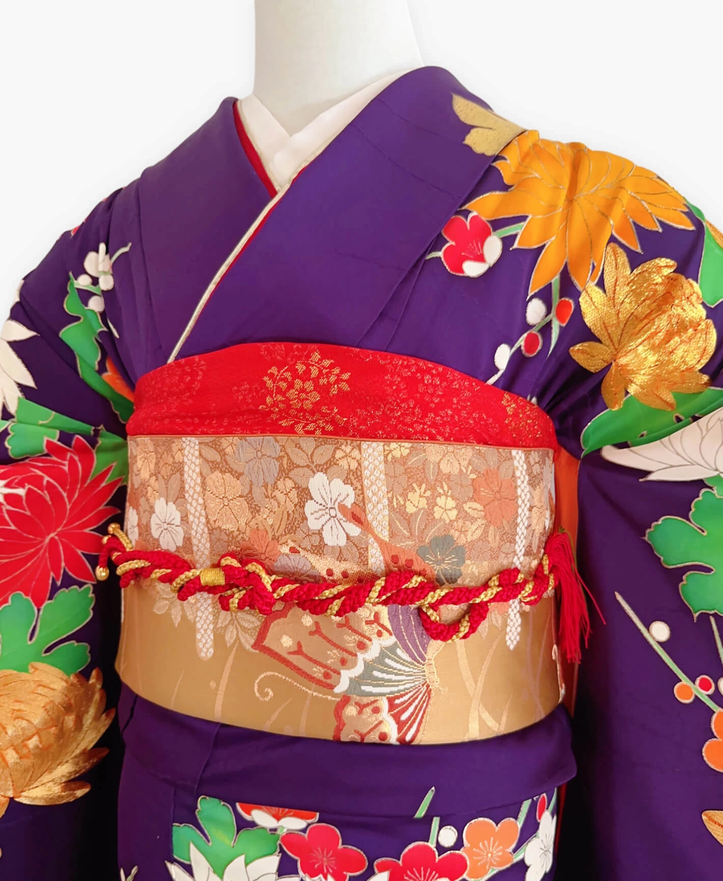 葡萄色 紫系 暈し染め 駒刺繍 金彩 菊 花草 振袖レンタル - 画像 3