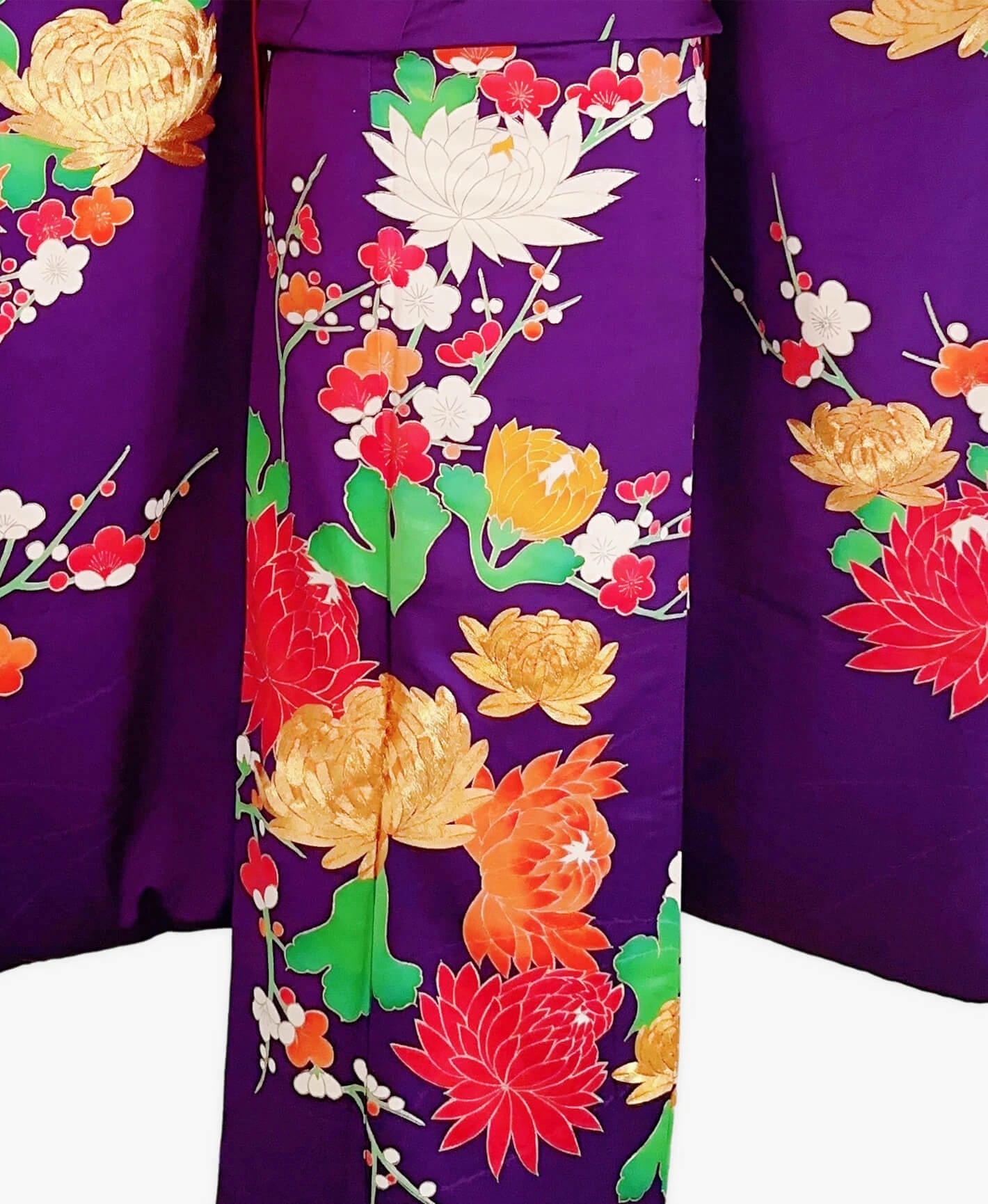 葡萄色 紫系 暈し染め 駒刺繍 金彩 菊 花草 振袖レンタル - 画像 5