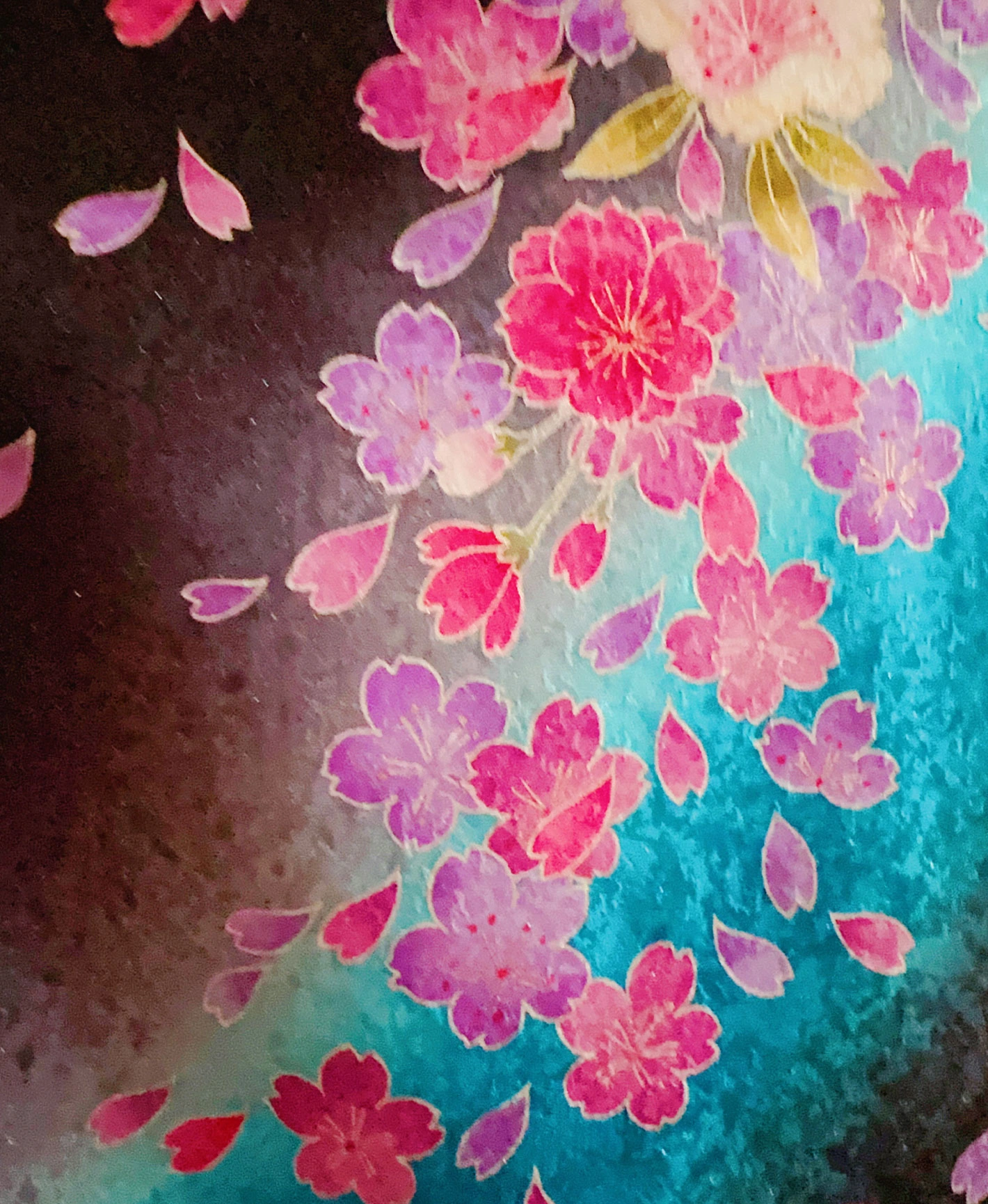 濡羽色 黒系 暈し染め 銀通し 菊 百花繚亂 振袖レンタル - 画像 7