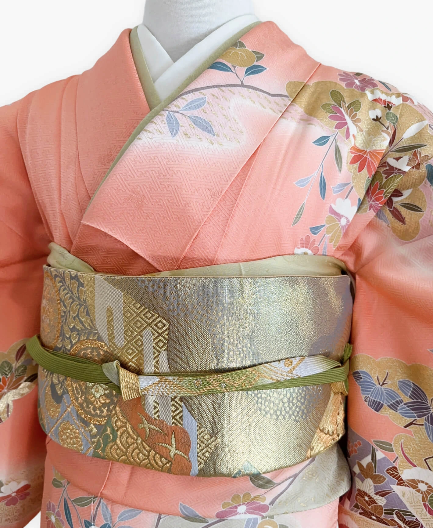 洗朱 ピンク系 駒刺繍 暈し染め 金彩 雲取り飛鶴吉祥花筏文 訪問着 - 画像 3