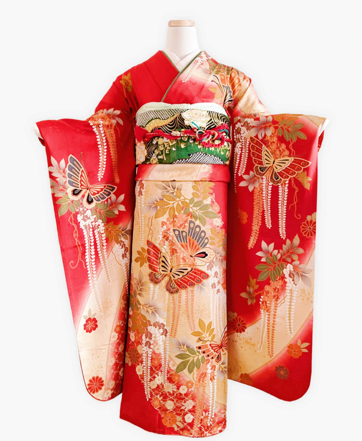 紅緋 赤系 暈し染め 駒刺繍 金彩 藤 蝶 花草 振袖レンタル