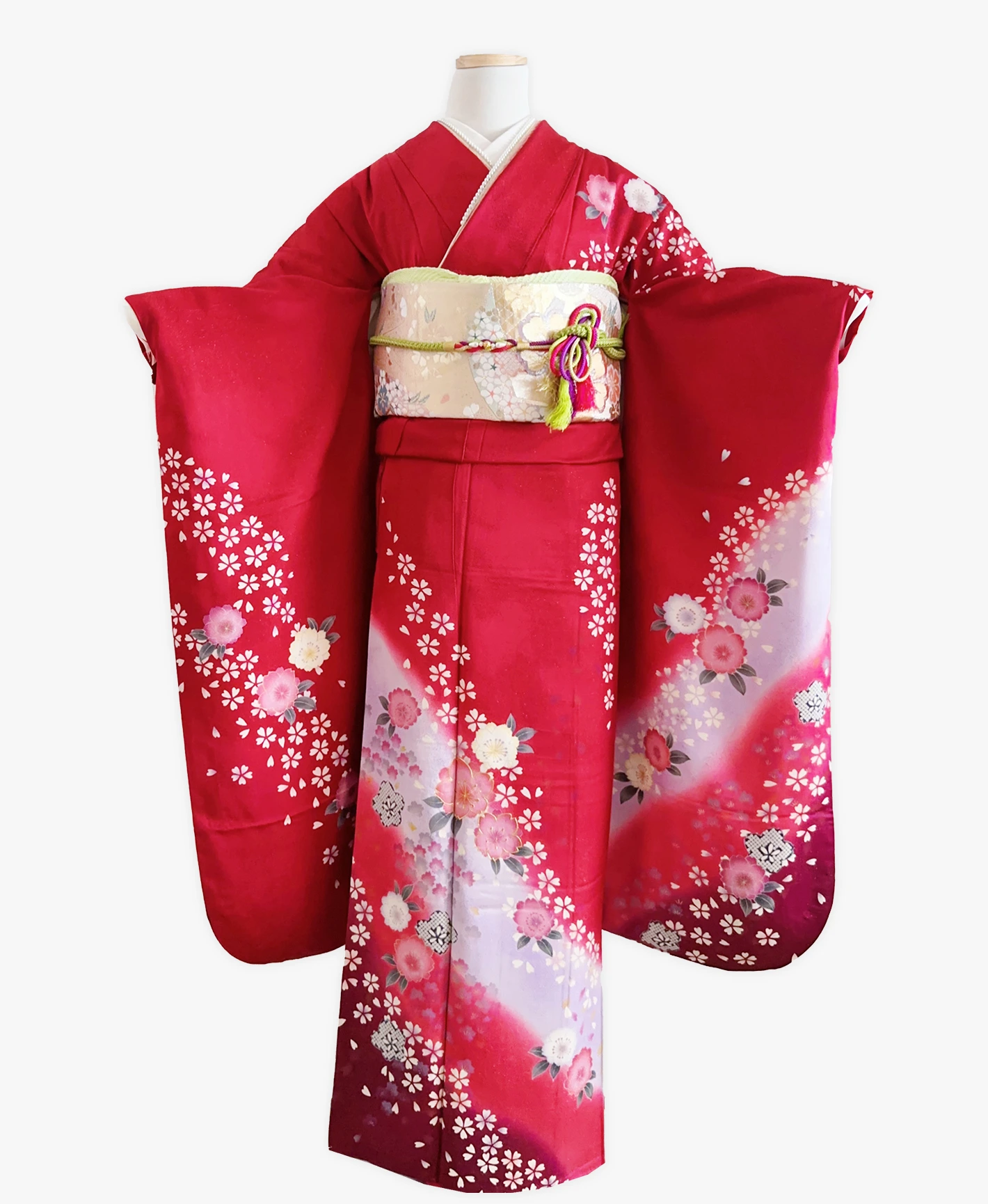 紅色 赤系 暈し染め 刺繍 桜吹雪 振袖 - 画像 1