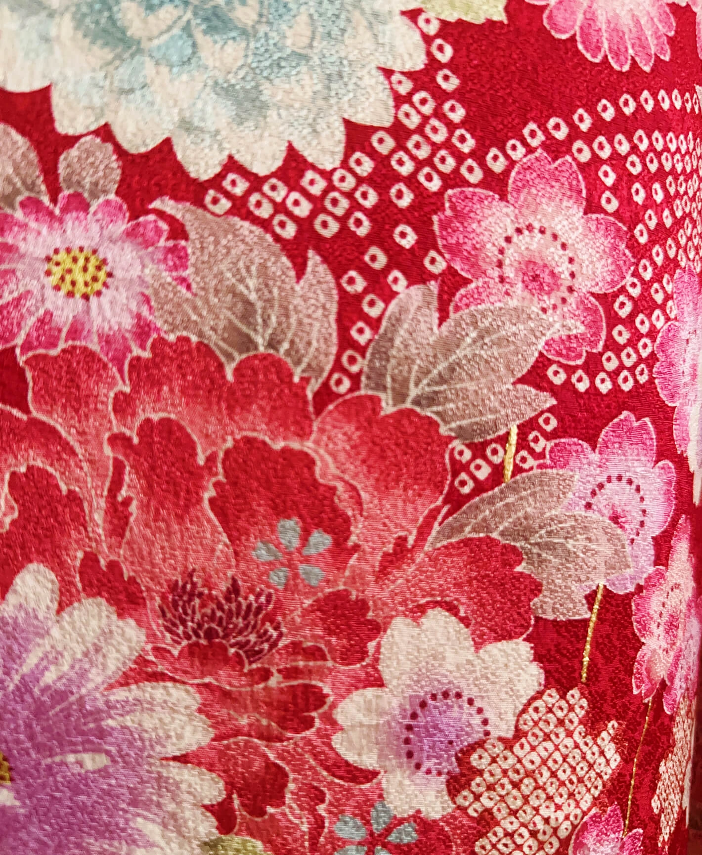 朱緋色 赤系 絞り風 蝶 百花繚乱 振袖 - 画像 9