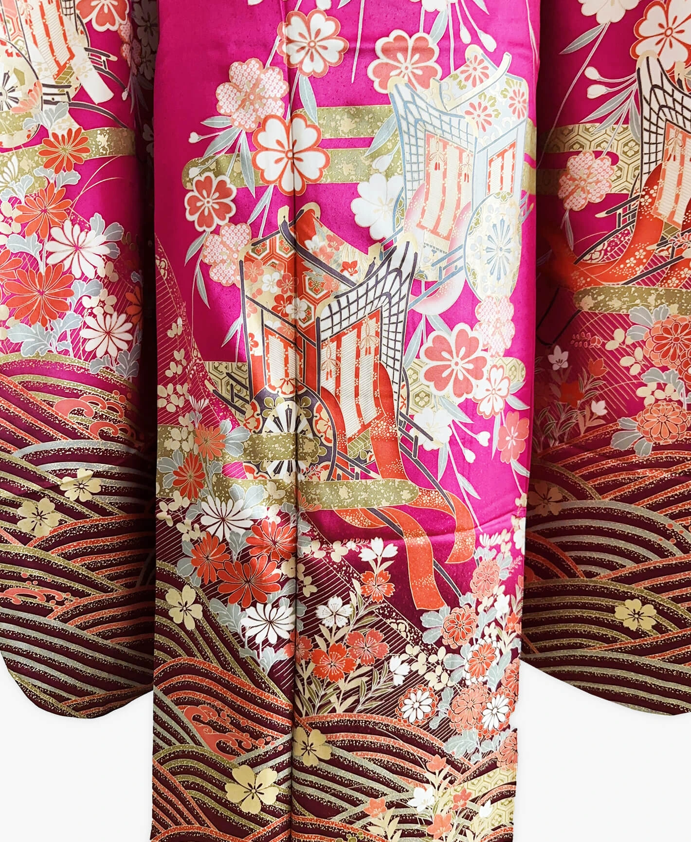 躑躅色 胡粉色 白系 駒刺繍 金彩 御所車 青海波 櫻 振袖 - 画像 5