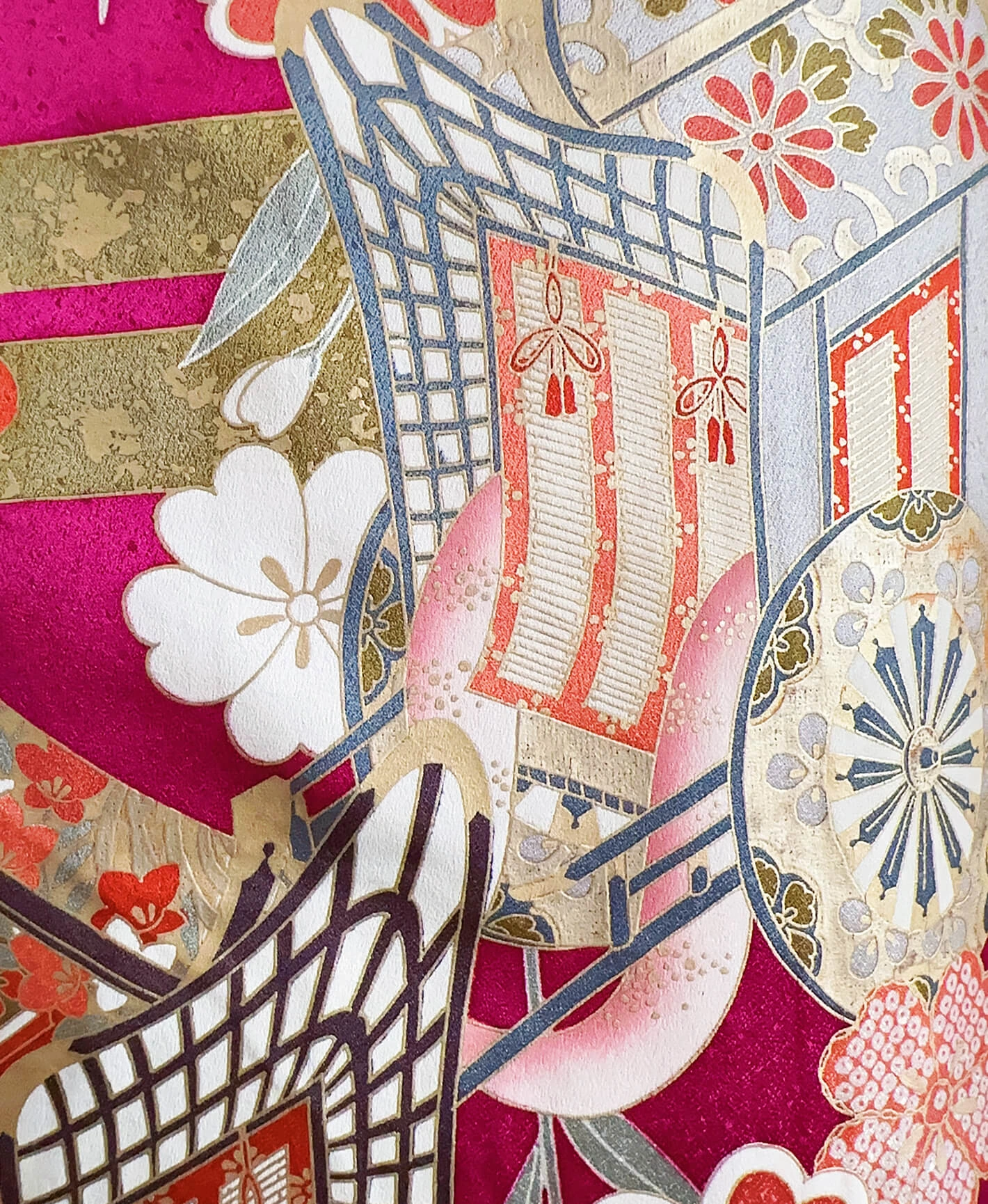 躑躅色 胡粉色 白系 駒刺繍 金彩 御所車 青海波 櫻 振袖 - 画像 6