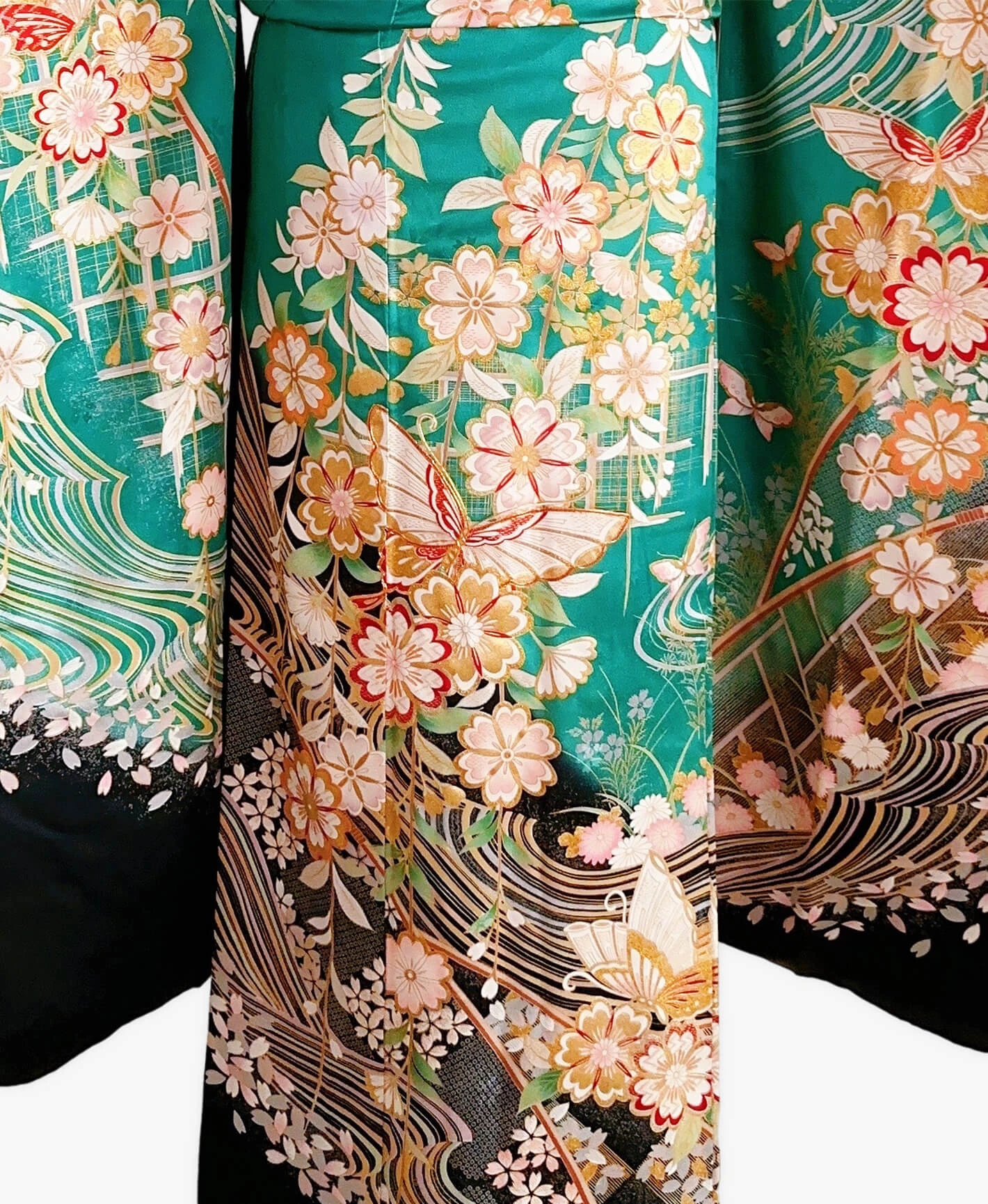 常磐色 緑系 暈し染め 駒刺繍 金彩 桜 蝶 流水 振袖レンタル - 画像 5