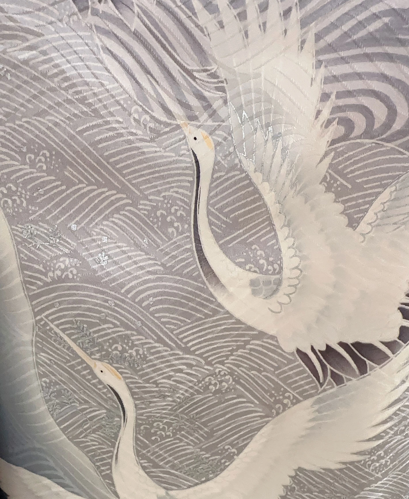 灰青 灰系 暈し染め 駒刺繍 金彩 鶴 青海波 振袖レンタル - 画像 7