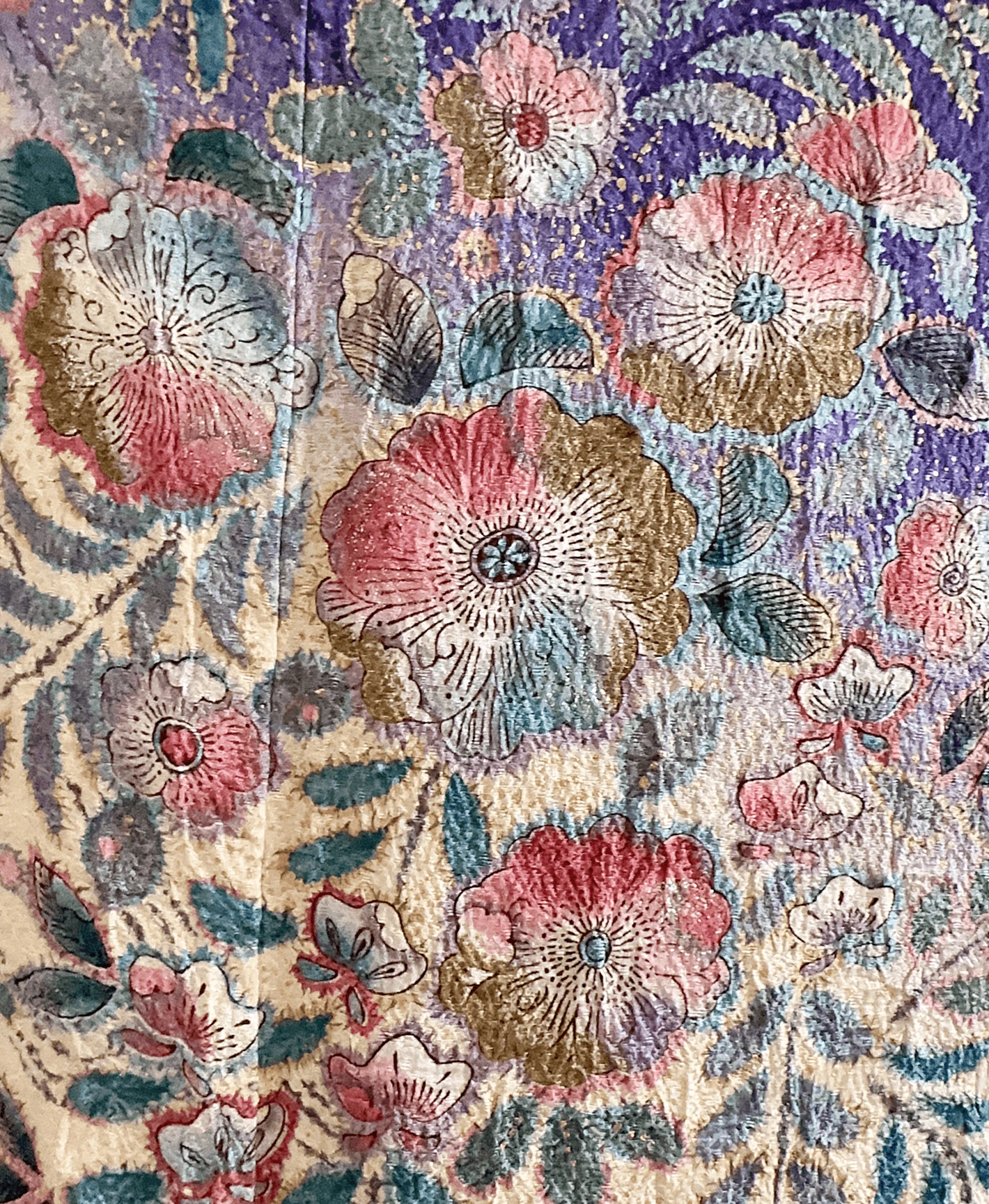 菖蒲色 紫系 暈し染め 金彩 手描き 絞り 辻が花 振袖レンタル - 画像 6